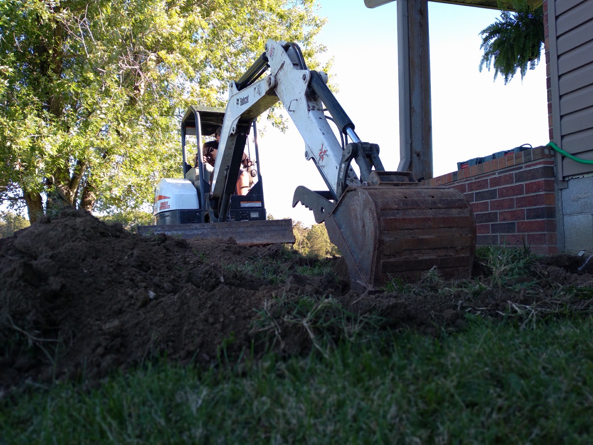 Some extreme leaks underground require extreme measures. Sometimes it\'s easier and less expensive to lay out new underground PEX from the street to the crawlspace. 